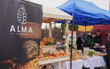 Piekarnia Alma podczas jarmarku wielkanocnego. 